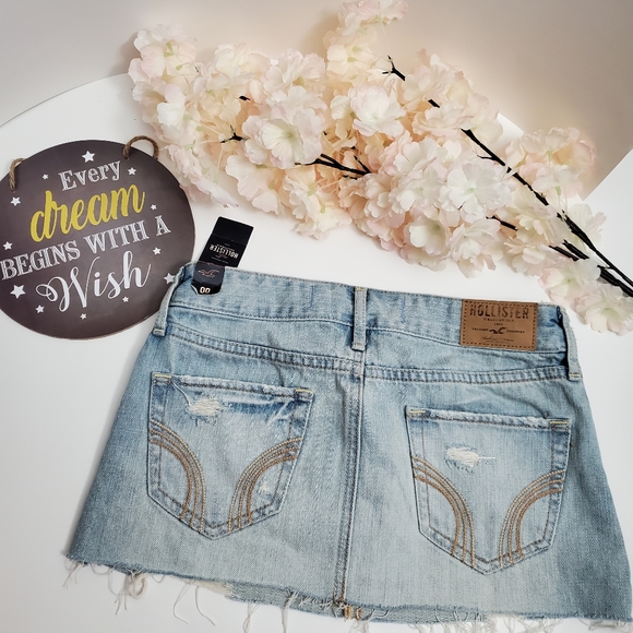 Distressed Hollister Jean Skirt - Picture 2 of 4